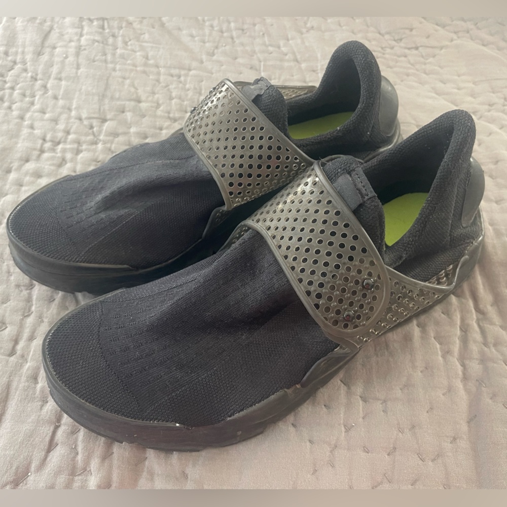 Nike Sock Dart Triple Black Mens Size 10 Athletic Running Walking Shoes Sneakers